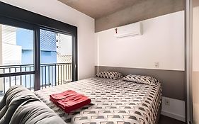 New Studio W/ Balcony Near Paulista And Augusta